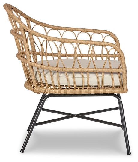Hoonah - Natural / Cream/black - Accent Chair